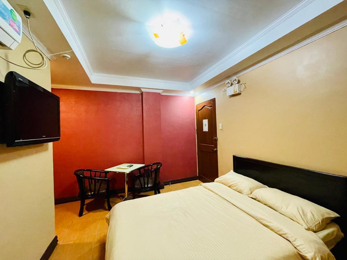 Drake Hotel Angeles City Extérieur photo